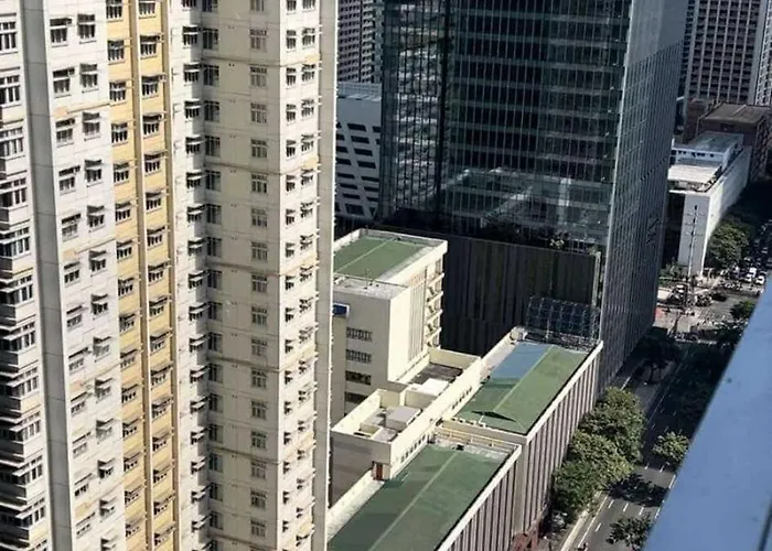 Crisean Highrise - 100 West Makati Apartment *