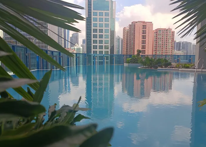 Apartment Crisean Highrise - 100 West Makati *