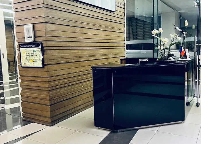Crisean Highrise - 100 West Makati